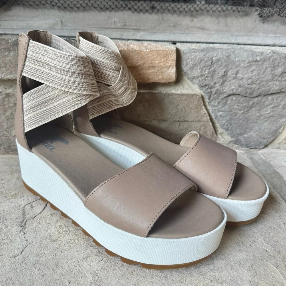 Sorel Women's Tan Platform Sandals with Elastic Ankle Wrap Size 8